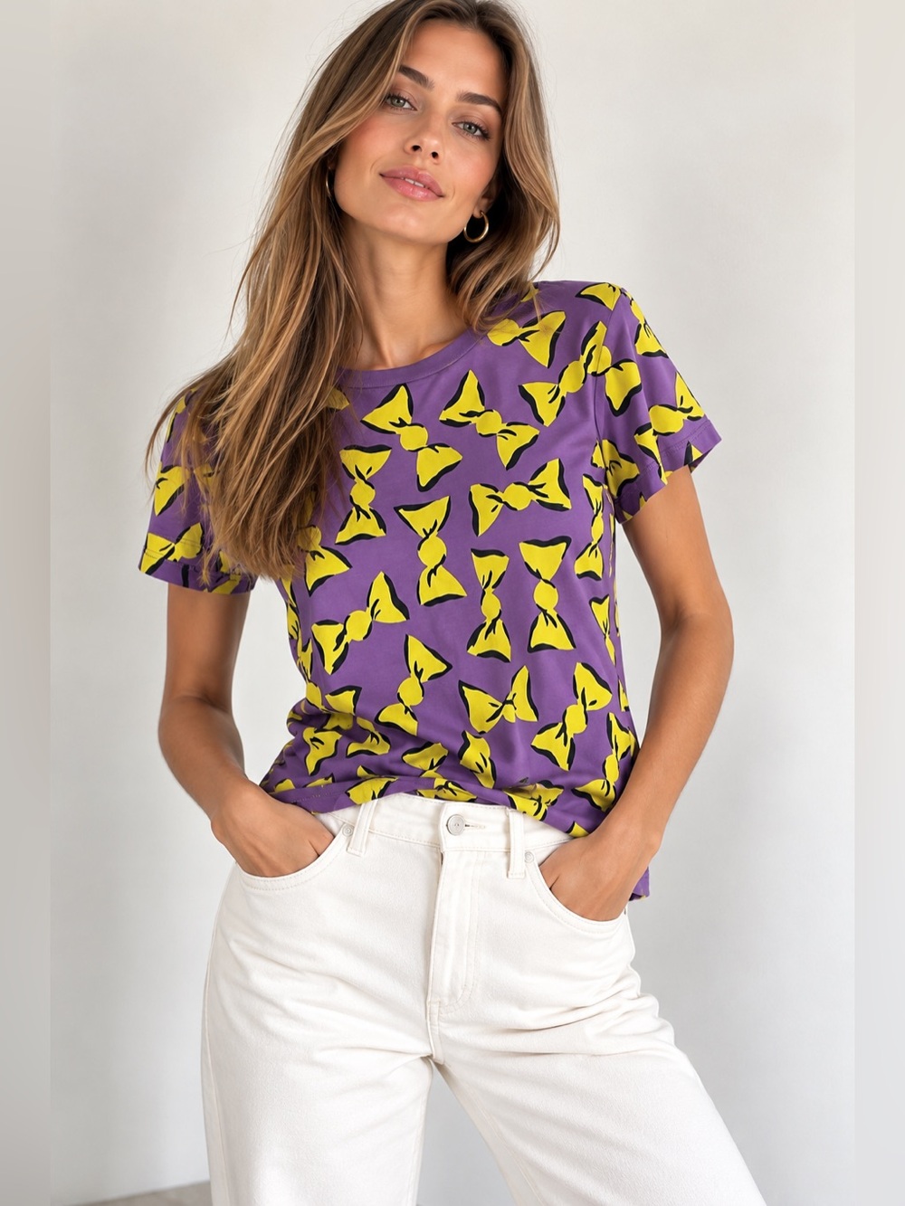 Boutique Moschino Purple Yellow Bow Print Cotton T-Shirt Made in Portugal